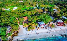 Fosters West Bay Resort Exterior photo