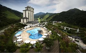 Elysian Gangchon Resort Chuncheon Exterior photo