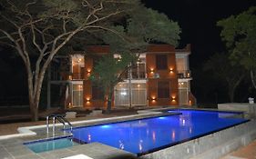 Hotel Monaara Leisure - Anuradhapura Exterior photo