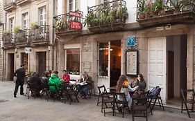 Hotel OYO Hospedaje la Tita Santiago de Compostela Exterior photo