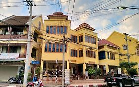 Hotel Ban Mae Boonthong Lampang Exterior photo