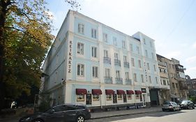 Reikartz Kharkiv Hotel Exterior photo