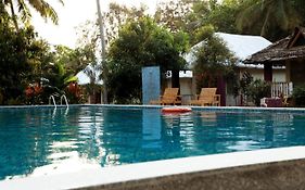 Phoenix Island Resort Poovar Exterior photo