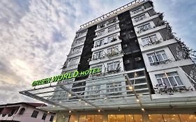 Green World Hotel Semporna Exterior photo