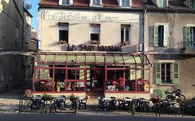 Hotel Pub Vauban Terreaux Avallon Exterior photo