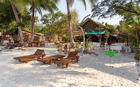 Hotel Frog Beach House Koh Phayam Exterior photo