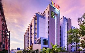 Aliz Hotel Nonthaburi Exterior photo