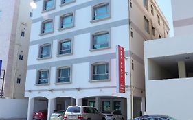 Apartamento Oyo 107 Dana Plaza 1 Manama Exterior photo