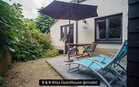 Atlas Private Guesthouse Brujas Exterior photo