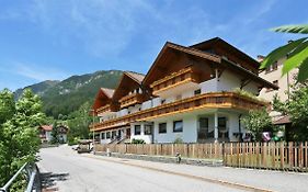 Pension Alpenhof B&B Colle Isarco Exterior photo