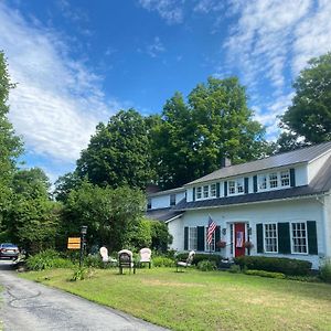 Apartamento Artful Lodging & Retreats Montpelier Exterior photo