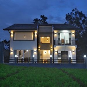 Ivy Bungalow Bed and Breakfast Nuwara Eliya Exterior photo