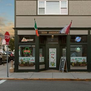 Irish American Inn Newport Exterior photo