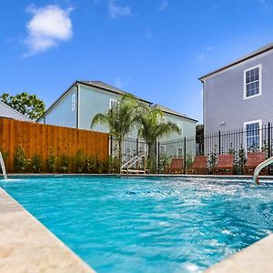 Hosteeva Brand New Condo With A Pool Steps To St Charles Ave Nueva Orleans Exterior photo