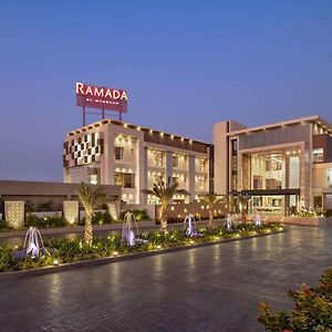 Hotel Ramada By Wyndham Gandhidham Shinay Exterior photo