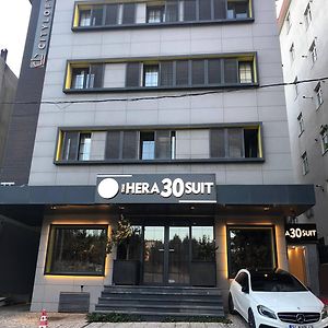 Hotel The Hera 30 Suit Estambul Exterior photo