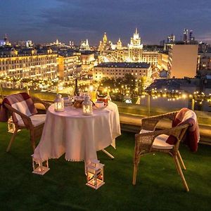 Four Reasons Hotel Moscú Exterior photo