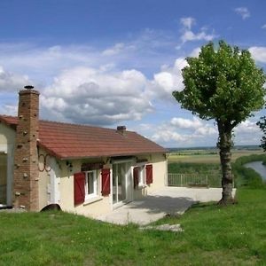 Gîte Monétay-sur-Allier, 3 pièces, 4 personnes - FR-1-489-110 Exterior photo