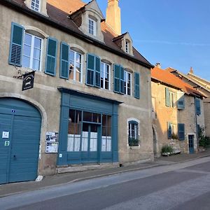 Le P'Tit Relai Bed and Breakfast Montbozon Exterior photo