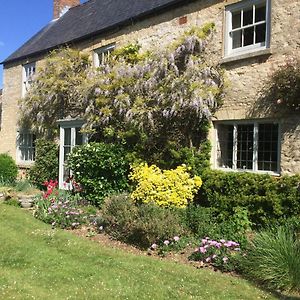 Mill Farm Bed and Breakfast Milton Keynes Exterior photo