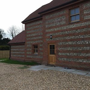 The Old Dairy B And B Bed and Breakfast Salisbury Exterior photo