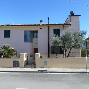 B&B Le Margherite Foligno Exterior photo