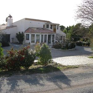 Mas A 4 Mains Bed and Breakfast Cesseras Exterior photo