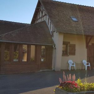 Les Brulis Chambre D'Hotes Bed and Breakfast Châtillon-sur-Loire Exterior photo