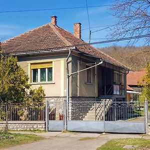 Garan Guesthouse Jósvafő Exterior photo