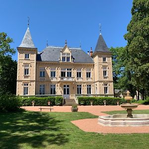Chateau Des Mussets Magnet Exterior photo