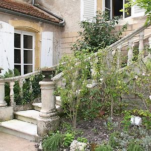 Le Tabellion Bed and Breakfast Noyers-sur-Serein Exterior photo