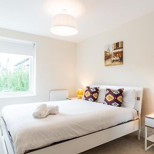 Niksa Serviced Accommodation Welwyn Garden City- One Bedroom Exterior photo