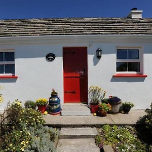 Red Stonecutters Cottage, Doolin Carrowauff Exterior photo