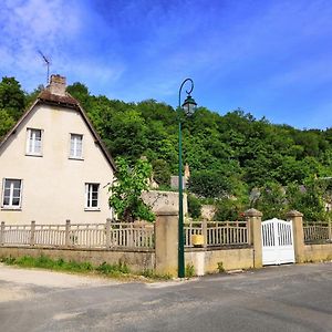 Le Manoir Du Gouverneur Bed and Breakfast Villedieu-le-Chateau Exterior photo