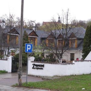 Hotel Zajazd Rybaki Płock Exterior photo