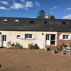 Hotel La Treille Noyers-Saint-Martin Exterior photo