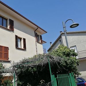 Mille Papaveri Rossi Casa Di Angela Serravalle di Chienti Exterior photo