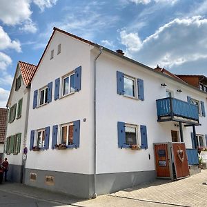 Apartamento Gastehaus Sellemols Ferienhaus Winzer Heuchelheim-Klingen Exterior photo