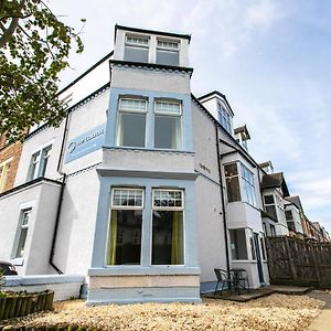 Stay Coastal Whitley Bay Exterior photo