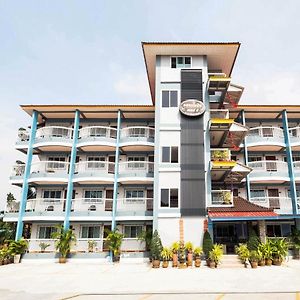 Hotel Oyo 1157 Ploy Pailin Place Pattaya Exterior photo