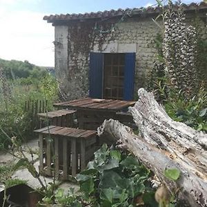 Apartamento Au Bout Du Chemin Bouteilles-Saint-Sébastien Exterior photo