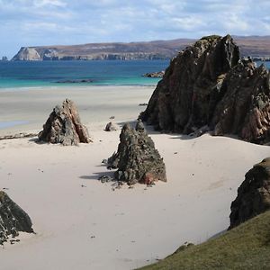 Wallaby'S Durness Exterior photo