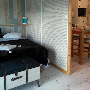 Chambre Mobi-Loft cosy sauna ,douche hammam Bed and Breakfast Arrest Exterior photo