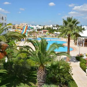 Zodiac Hotel & Aqua Park Hammamet Exterior photo