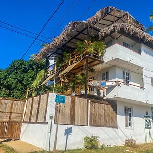 Hotel Shaka House Puerto Escondido  Exterior photo