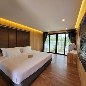 Hotel Sunnyvale Ranong 2 Exterior photo