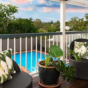 The Indooroopilly Queenslander - 4 Bedroom Family Home - Private Pool - Wifi - Netflix Brisbane Exterior photo
