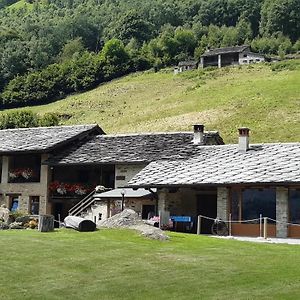 Hotel Ca Praudin Vico Canavese Exterior photo