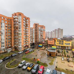 Apartamento Комфортная Двухкомнатная Квартира Возле Метро Академгородок Kiev Exterior photo