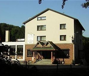 Hotel Talburg Heiligenhaus Exterior photo